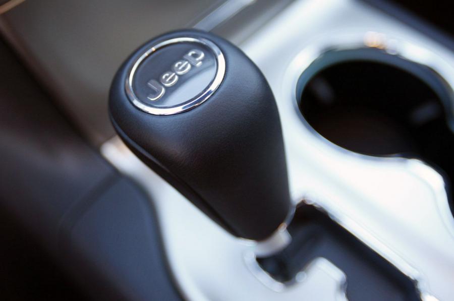  Jeep Grand Cherokee 2011 года  (фото 58 из 91)
